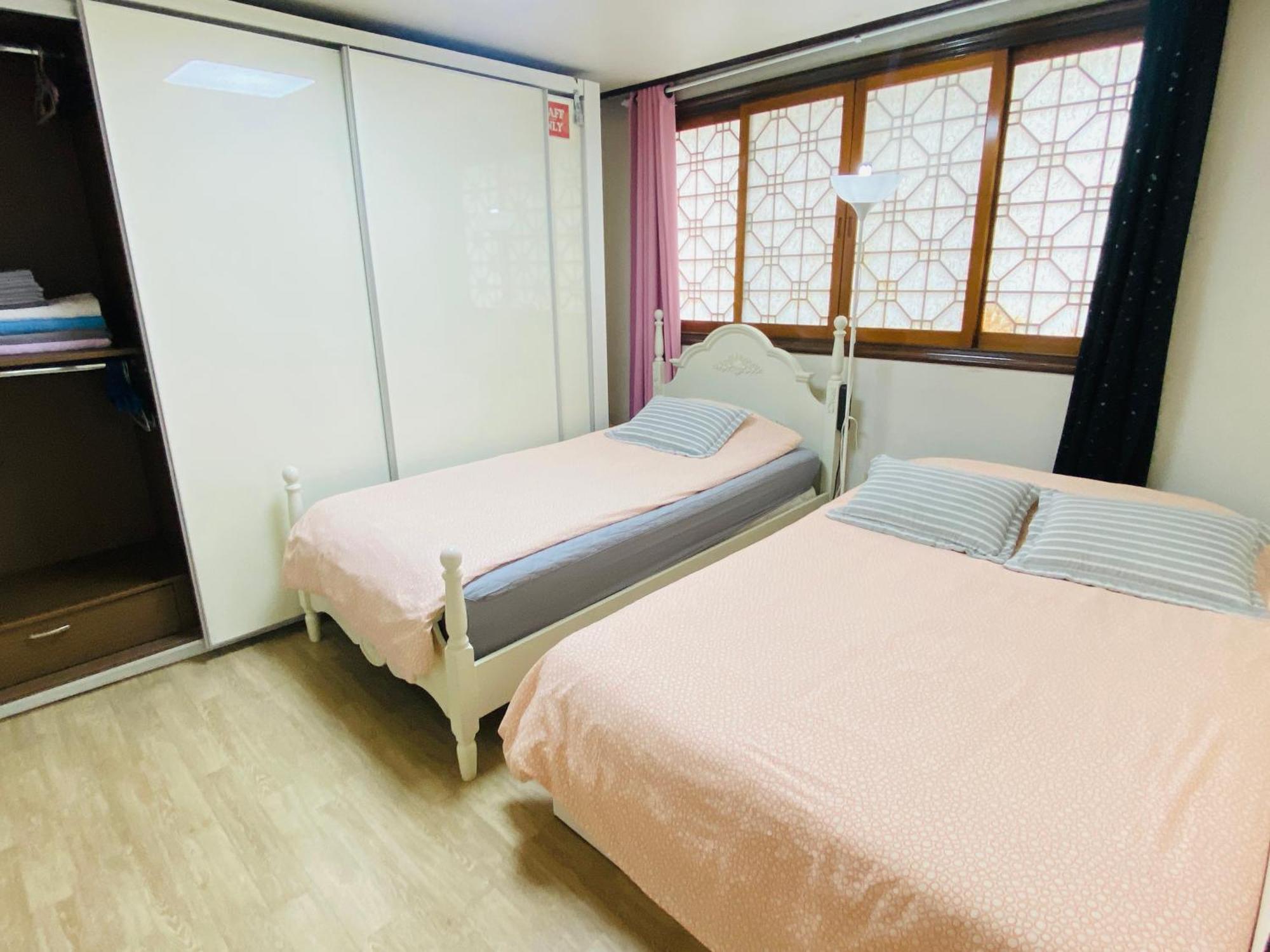 Aroha House For Foreign Guests Only Villa