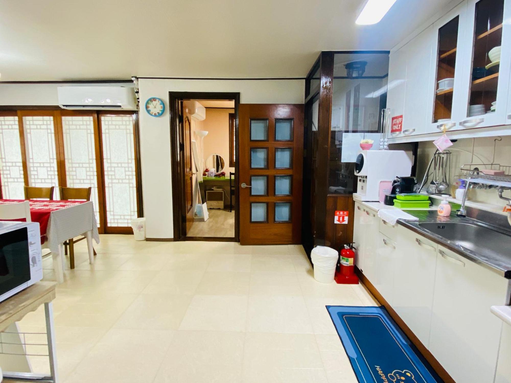 Aroha House For Foreign Guests Only * Seoul