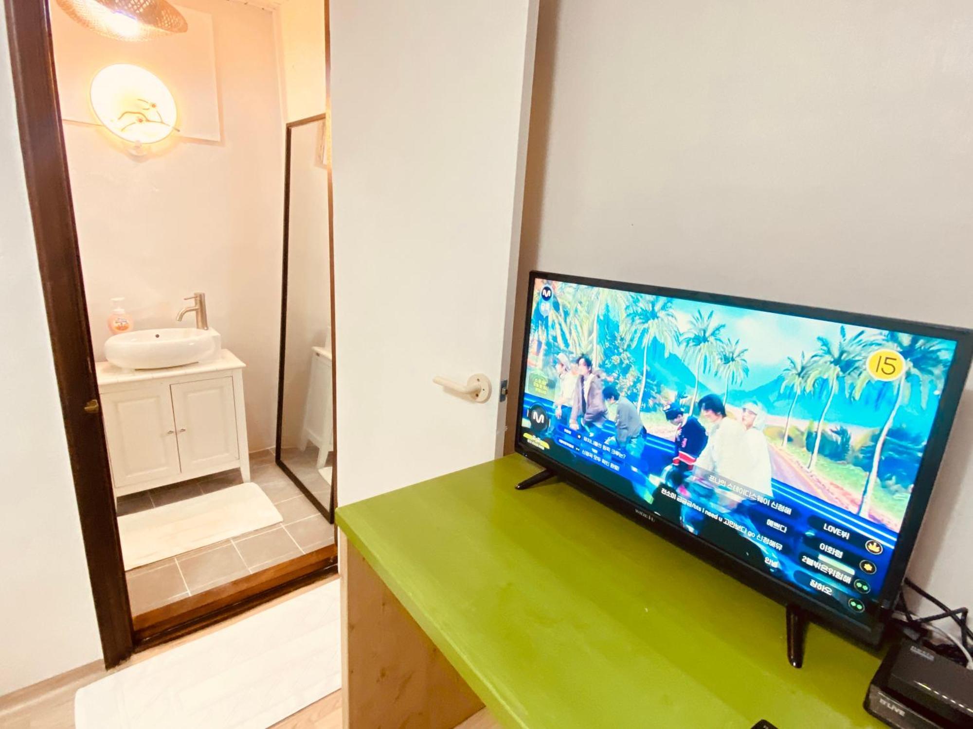 Aroha House For Foreign Guests Only